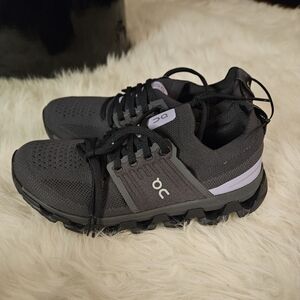 ON CLOUDSWIFT 3 RUNNING